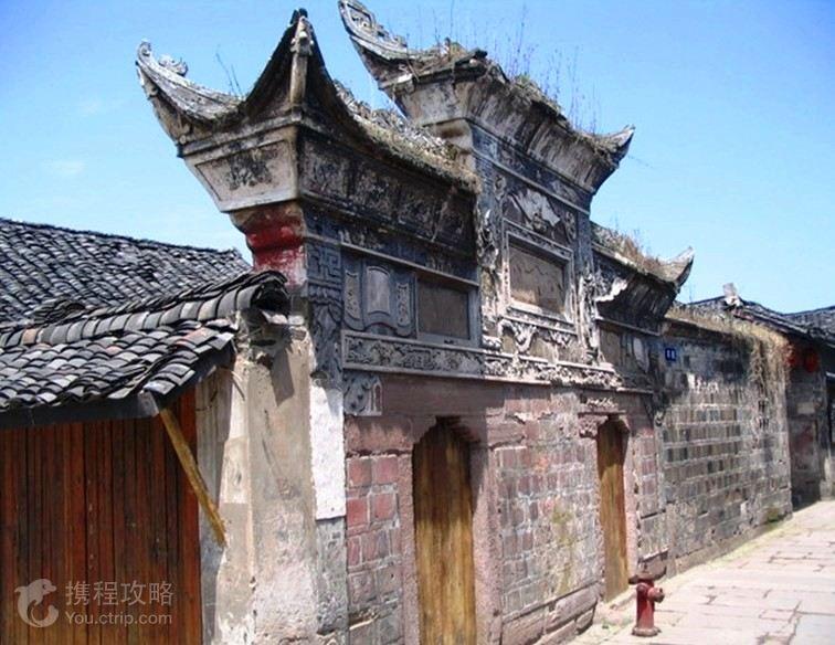 探索畅想,尽在华为Mate8手机屏幕玻璃碎了要换整个屏幕吗